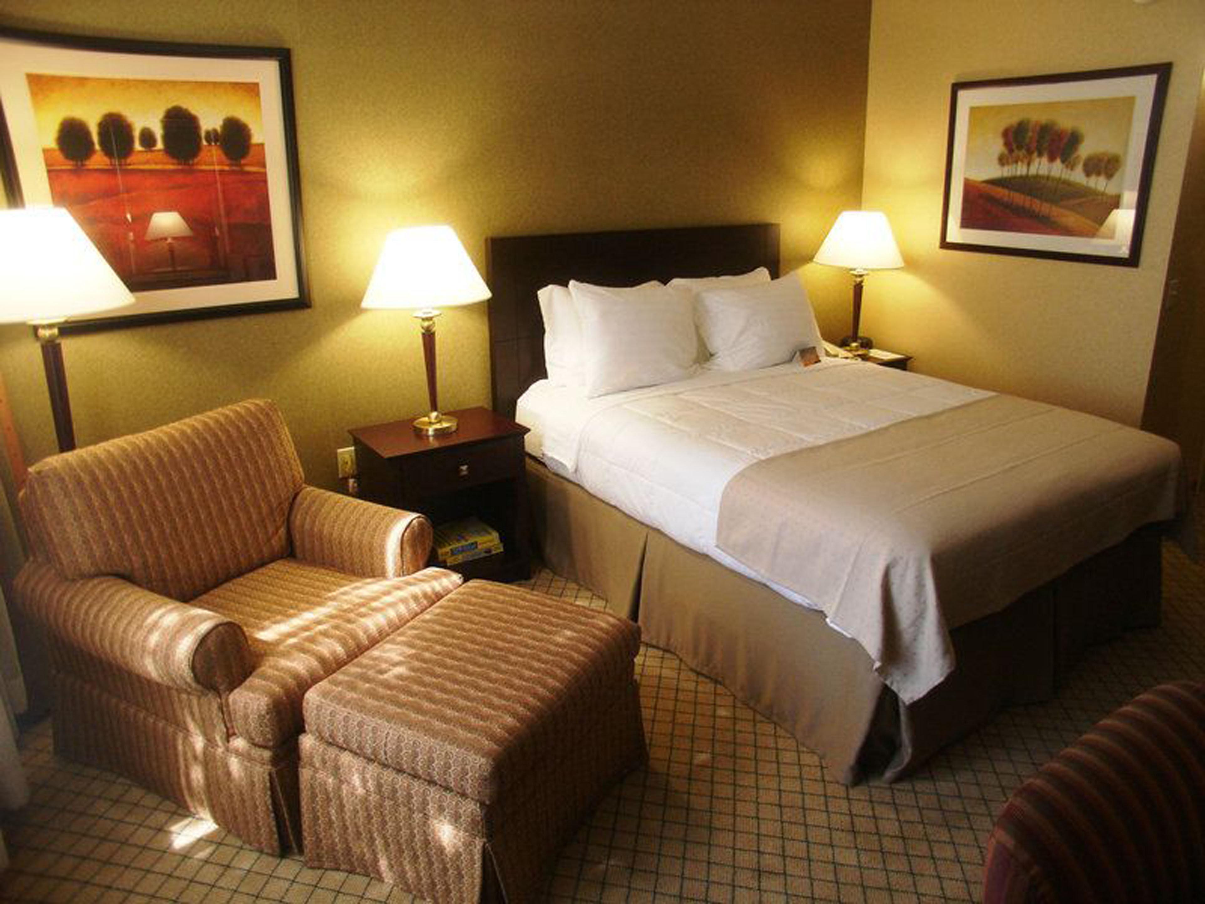 Armoni Inn & Suites Orangeburg Phòng bức ảnh
